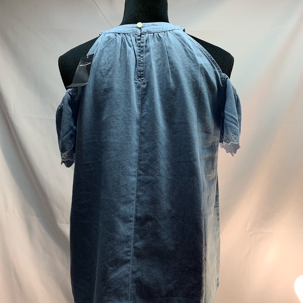 Abercrombie girls size 15/16 Chambray Blouse - Picture 4 of 5